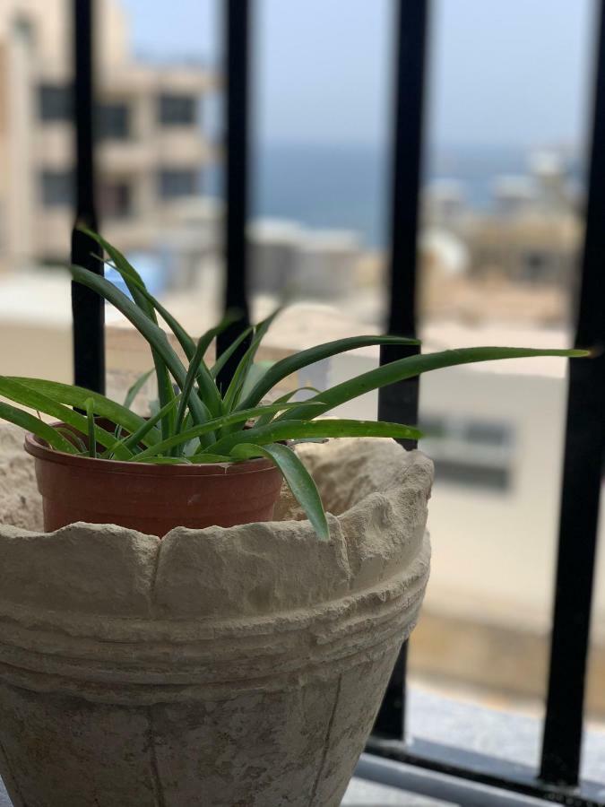 Spacious Seaview Sliema Apt, Steps From Valletta Ferry Zewnętrze zdjęcie