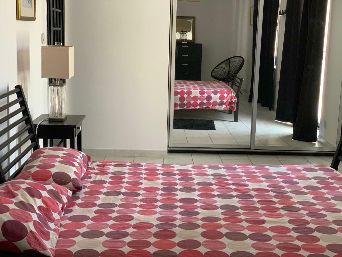Spacious Seaview Sliema Apt, Steps From Valletta Ferry Zewnętrze zdjęcie