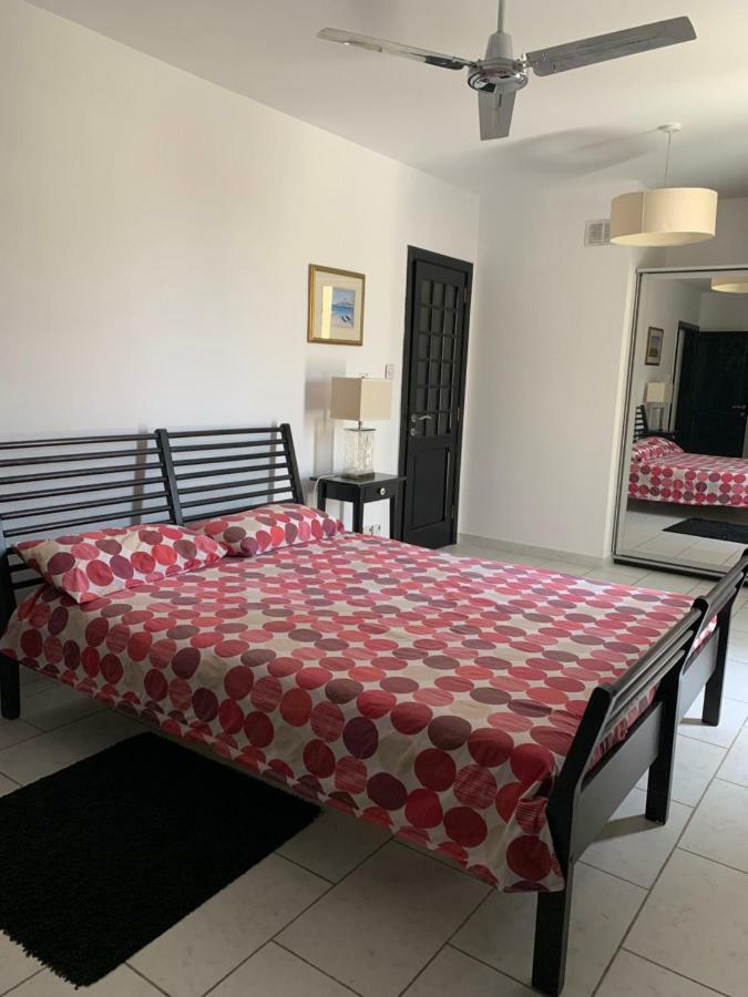 Spacious Seaview Sliema Apt, Steps From Valletta Ferry Zewnętrze zdjęcie